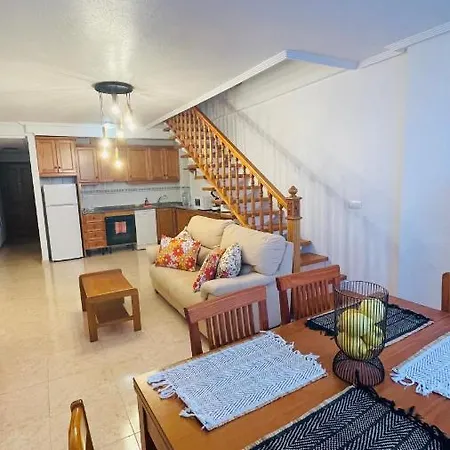 Appartement With A Sea View Torrevieja